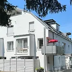 Am Neumagen 公寓