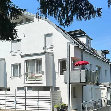 Am Neumagen Apartamento *